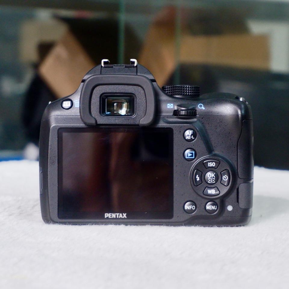Pentax K-50 kèm lens 18-55mm -duoc-ban-tai-Máy Ảnh Shop