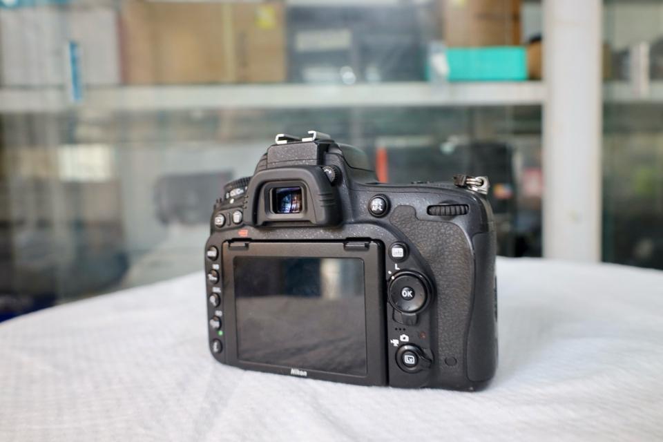 Máy ảnh Nikon D750 (Body Only)-duoc-ban-tai-Máy Ảnh Shop