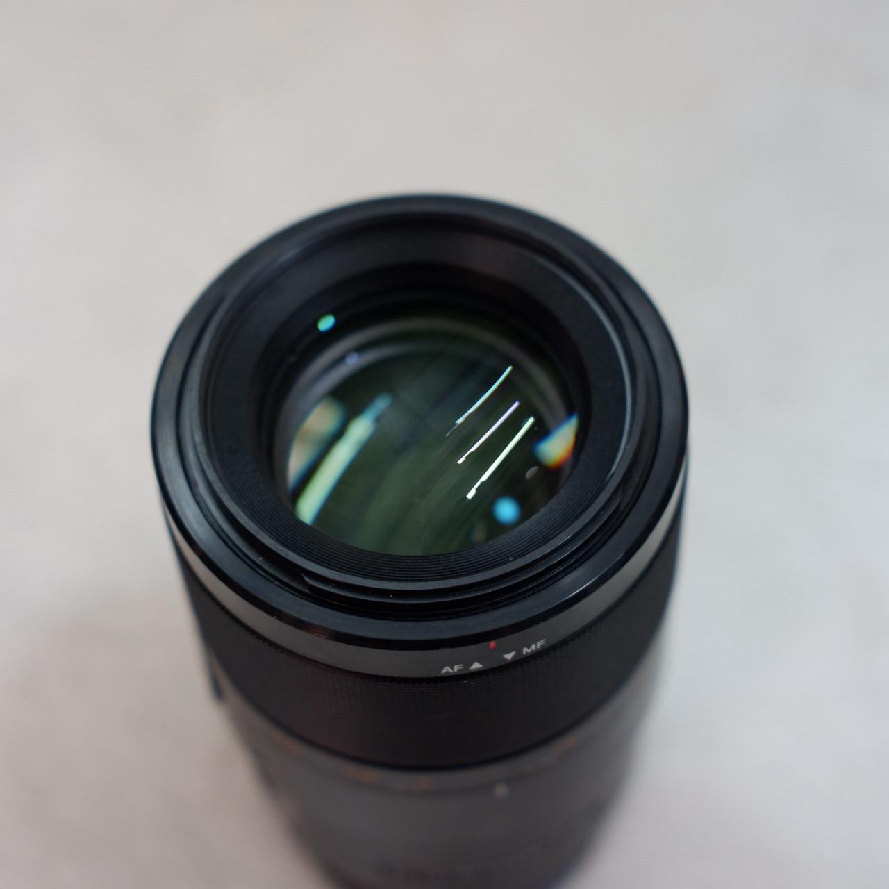 SONY 90MM 2.8 G OSS MACRO 1:1 , Mới 95% kính đẹp -duoc-ban-tai-Máy Ảnh Shop