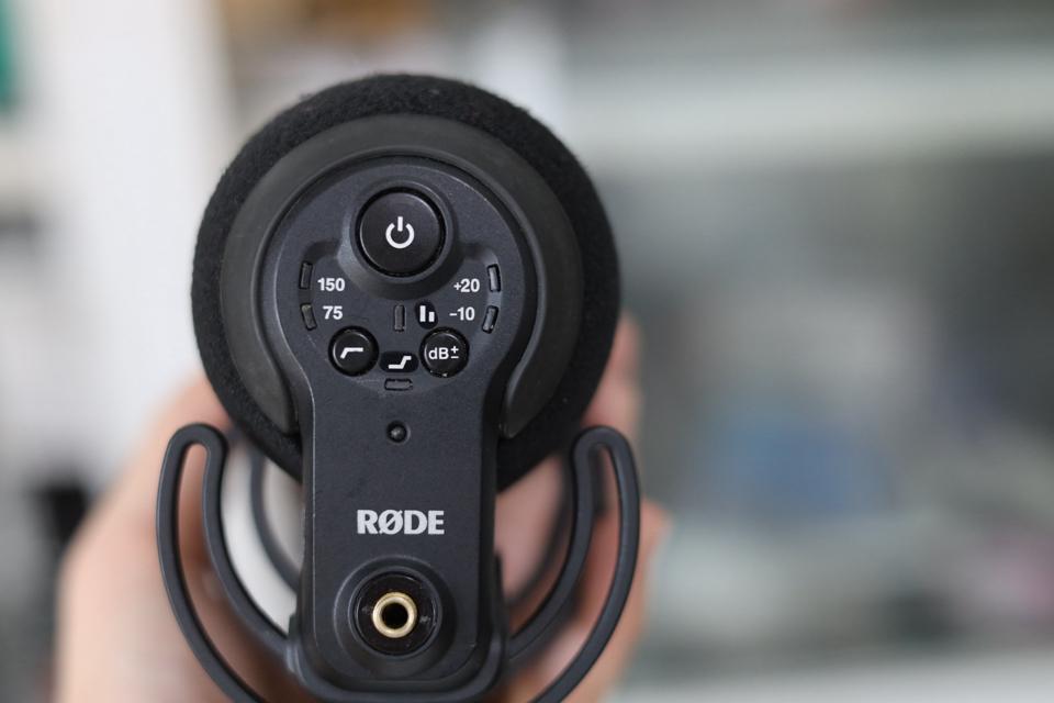 Microphone Rode VideoMic Pro Plus-duoc-ban-tai-Máy Ảnh Shop