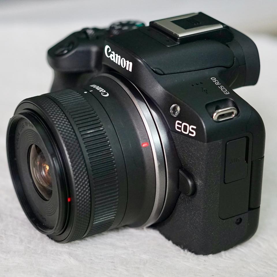Máy ảnh Canon EOS R50 (Kit RF-S18-45mm F4.5-6.3 IS STM Đen-duoc-ban-tai-Máy Ảnh Shop
