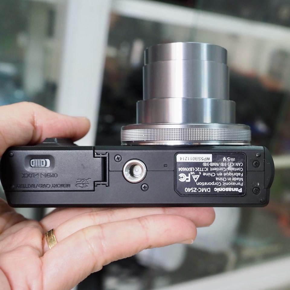 Máy chụp ảnh số Panasonic Lumix DMC-ZS40 18.1MP Digital Camera Leica, full box, like new-duoc-ban-tai-Máy Ảnh Shop