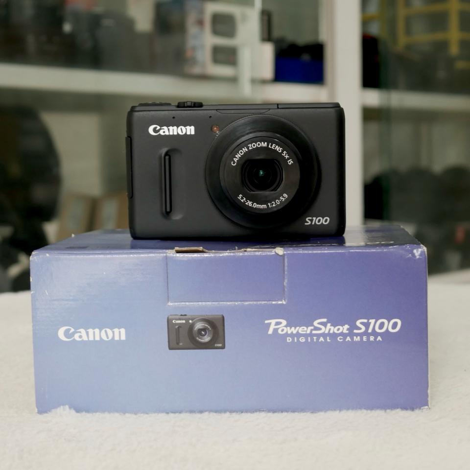Canon PowerShot S100-duoc-ban-tai-Máy Ảnh Shop