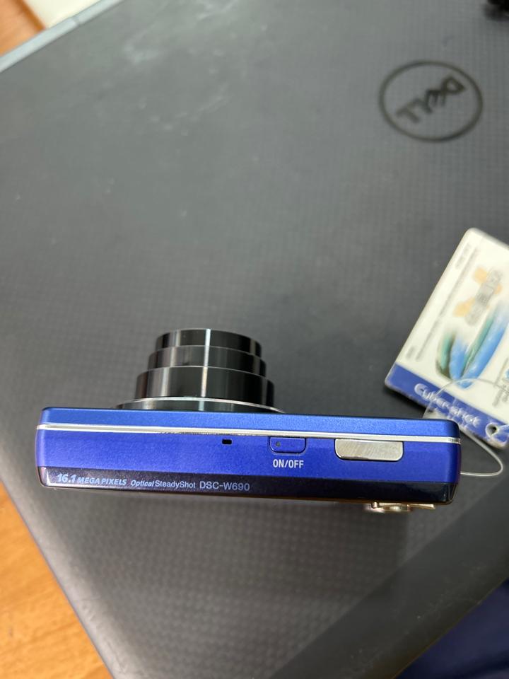 Sony W690-duoc-ban-tai-Máy Ảnh Shop