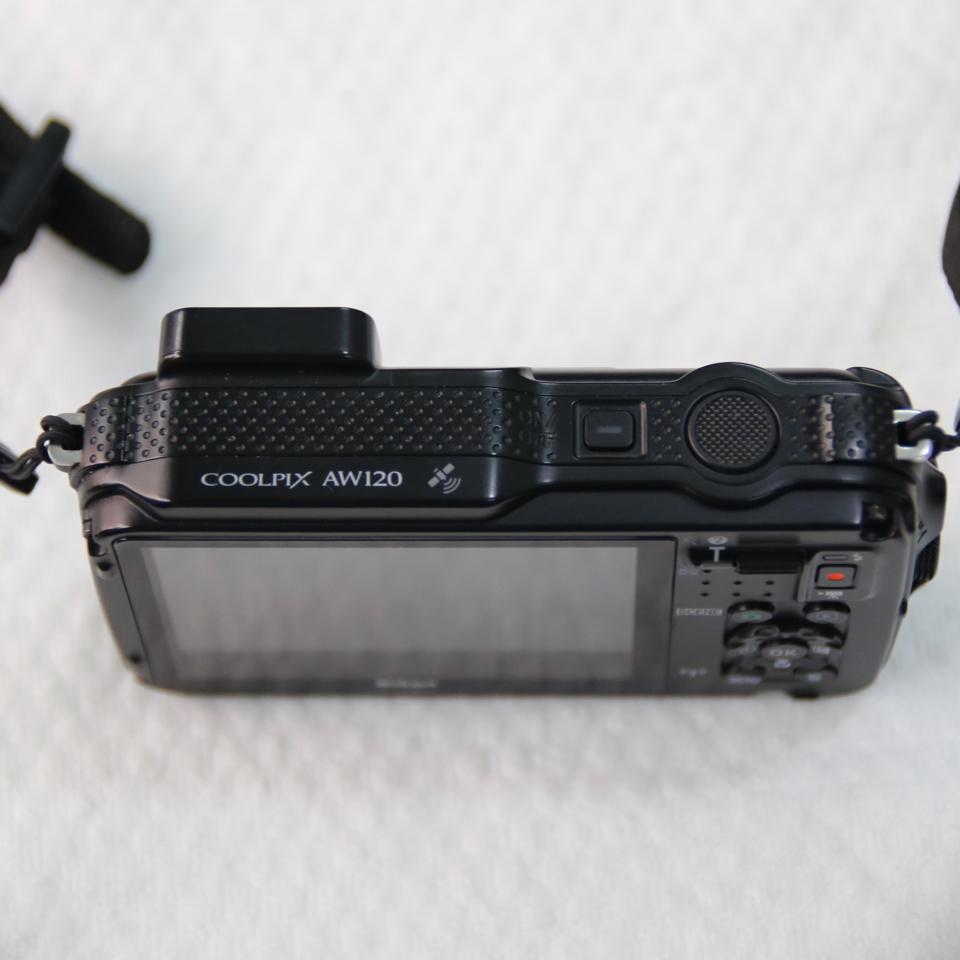 Máy ảnh KTS chống nước Nikon Coolpix AW120-duoc-ban-tai-Máy Ảnh Shop