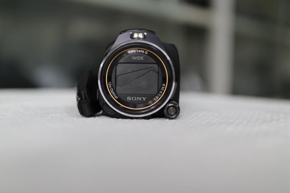 Máy quay phim Sony HDR CX630V-duoc-ban-tai-Máy Ảnh Shop