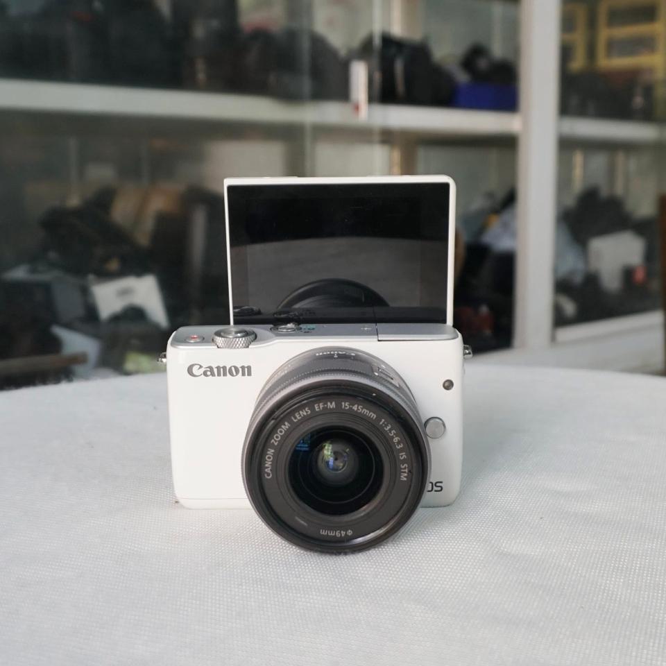 Canon M10 kèm kit 15-45mm-duoc-ban-tai-Máy Ảnh Shop