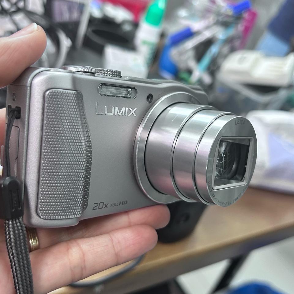 Máy ảnh Lumix DMC TZ35 16Mpx-duoc-ban-tai-Máy Ảnh Shop