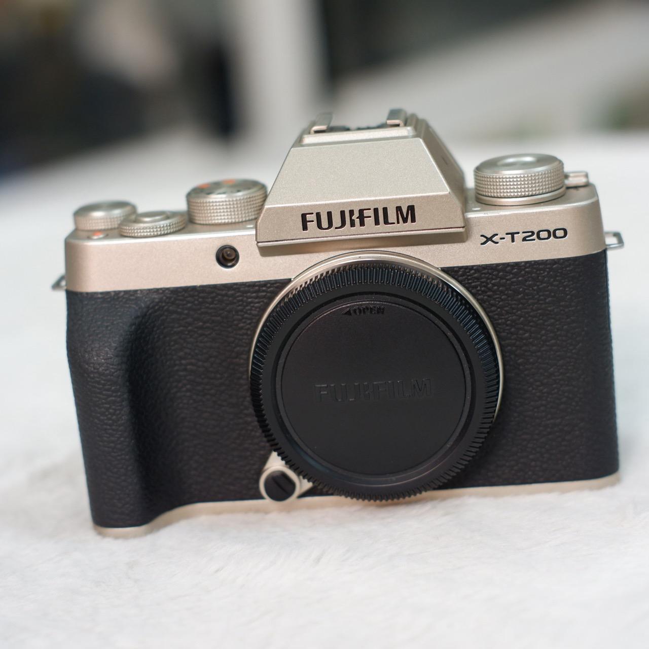 FUJIFILM X-T200  (BODY) , mới 99 %-duoc-ban-tai-Máy Ảnh Shop