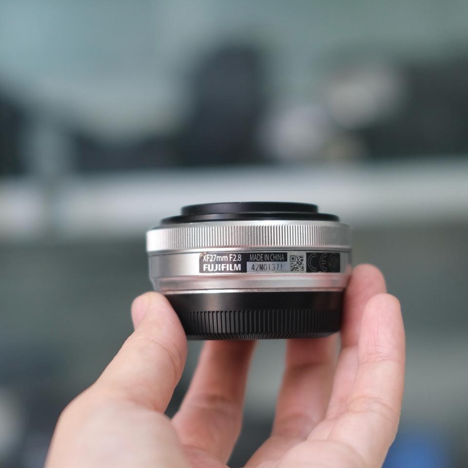 Ống kính Fujifilm XF 27mm f2.8 -duoc-ban-tai-Máy Ảnh Shop