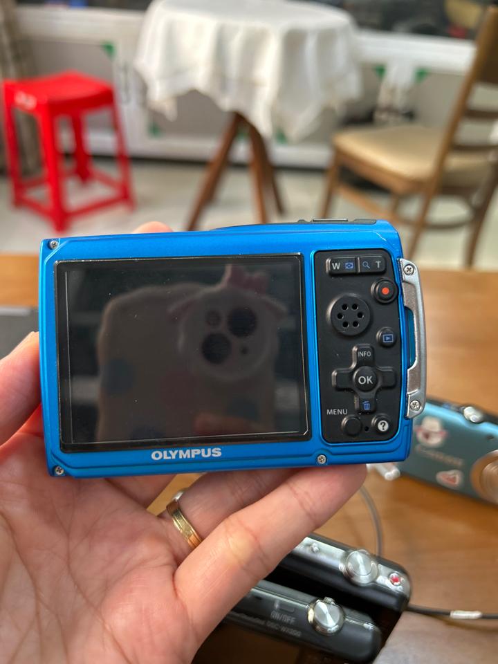 Máy chống nước Olympus TG- 320-duoc-ban-tai-Máy Ảnh Shop