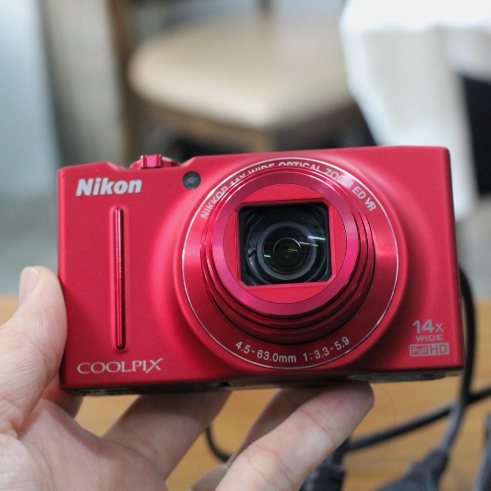 Nikon Coolpix S8200-duoc-ban-tai-Máy Ảnh Shop