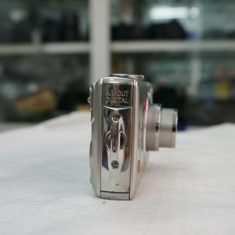 Canon IXY Digital 70-duoc-ban-tai-Máy Ảnh Shop