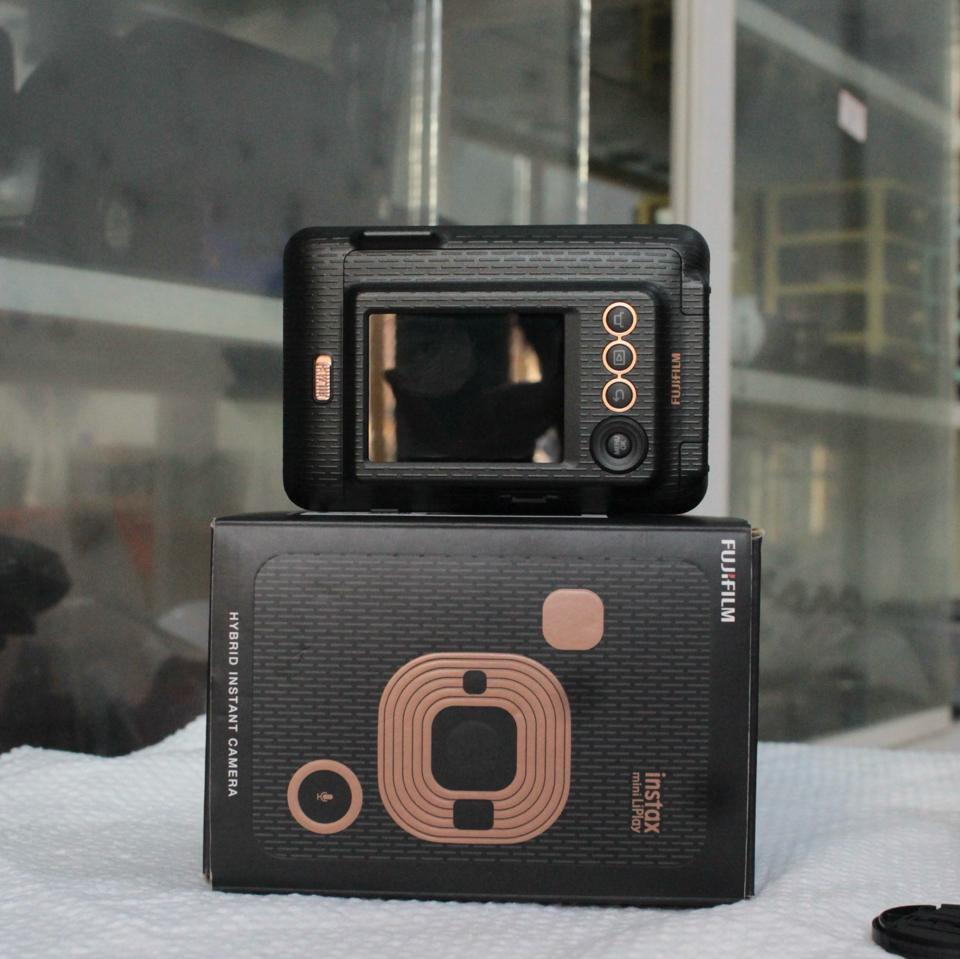 Máy ảnh Fujifilm Instax Mini LiPlay (Elegant Black like new)-duoc-ban-tai-Máy Ảnh Shop