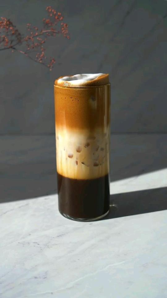 Bạc xỉu/ Vietnamese coffee-duoc-ban-tai-DUYÊN CAFE