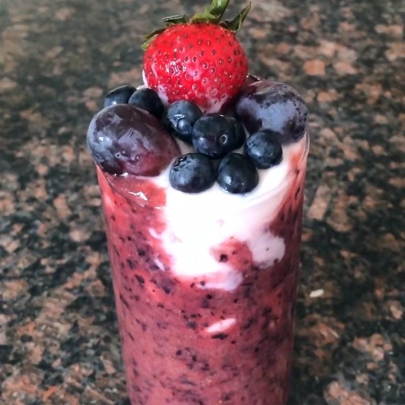 Sữa chua nho đen -duoc-ban-tai-DUYÊN CAFE