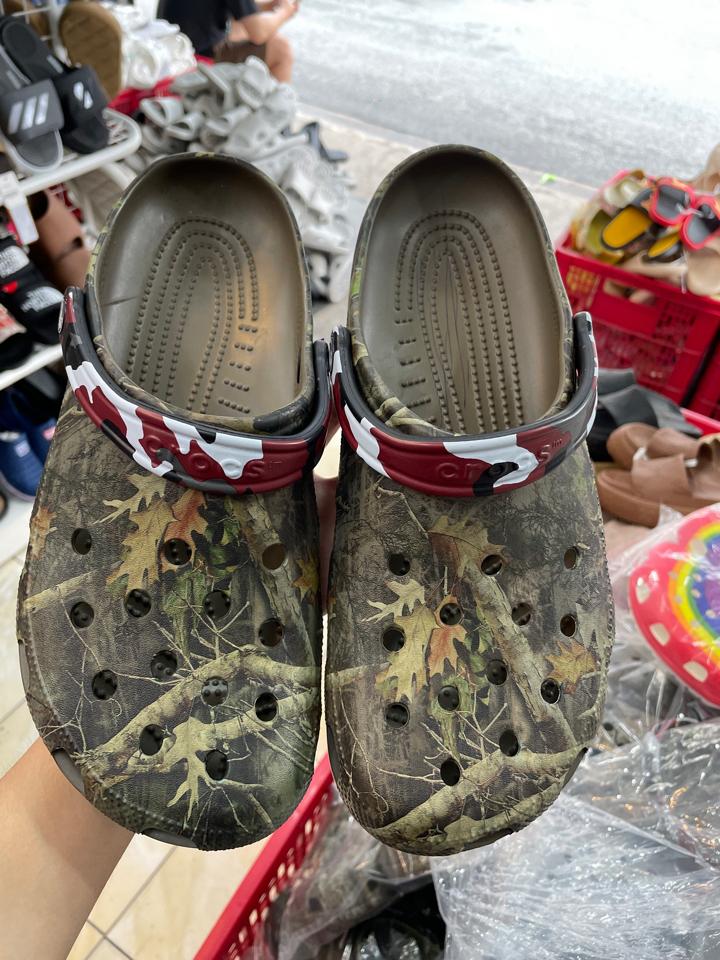 Dép Crocs 130-duoc-ban-tai-MINH PHÁT- GIÀY DÉP XKT