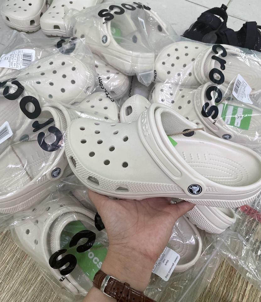 Dép crocs 120-duoc-ban-tai-MINH PHÁT- GIÀY DÉP XKT