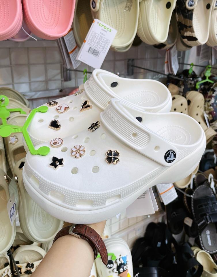Crocs 250-duoc-ban-tai-MINH PHÁT- GIÀY DÉP XKT