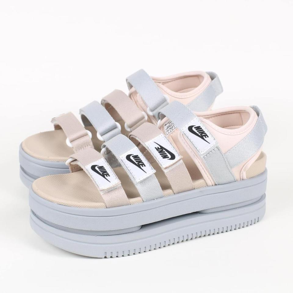 Sandal Nike 290-duoc-ban-tai-MINH PHÁT- GIÀY DÉP XKT