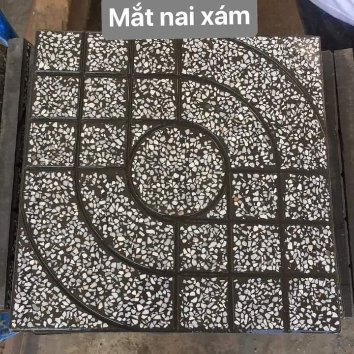 Mat nai xám-duoc-ban-tai-Gạch minh hoà