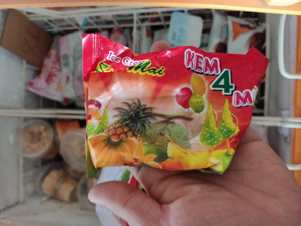 Kem 1k-duoc-ban-tai-Tạp hoá - Quán võng Tú Kiên