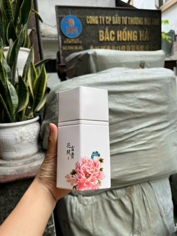 Hộp trè lục giác trắng hoa  100g L7-duoc-ban-tai-Phụ Kiện Tráp Ăn Hỏi Thanh Tùng