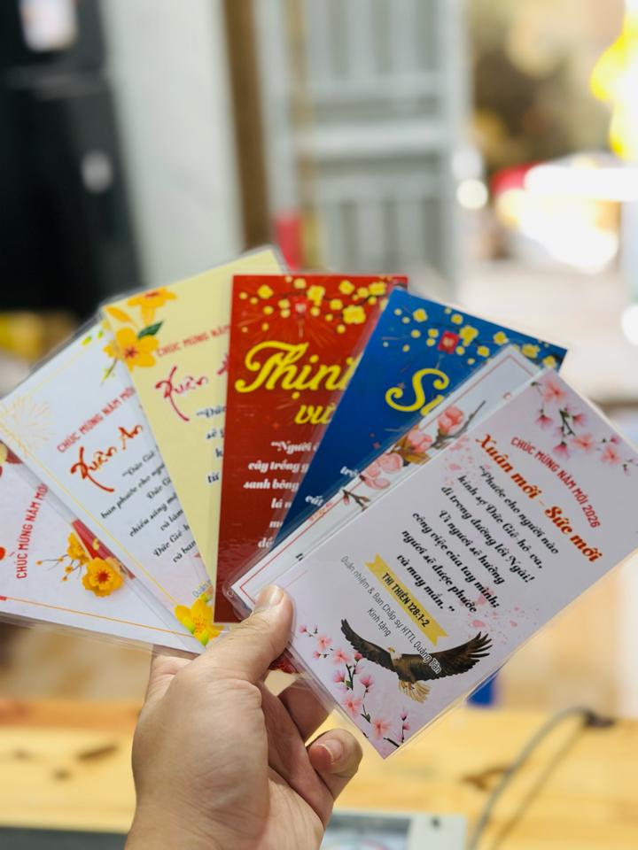 Bookmark Xuân 2026 - 8x16 cm ép nhựa-duoc-ban-tai-In Cơ Đốc