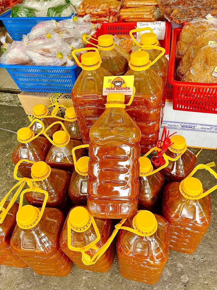 Sốt me Anh Tú-duoc-ban-tai-Thảo Nguyên - Bánh tráng Tây Ninh