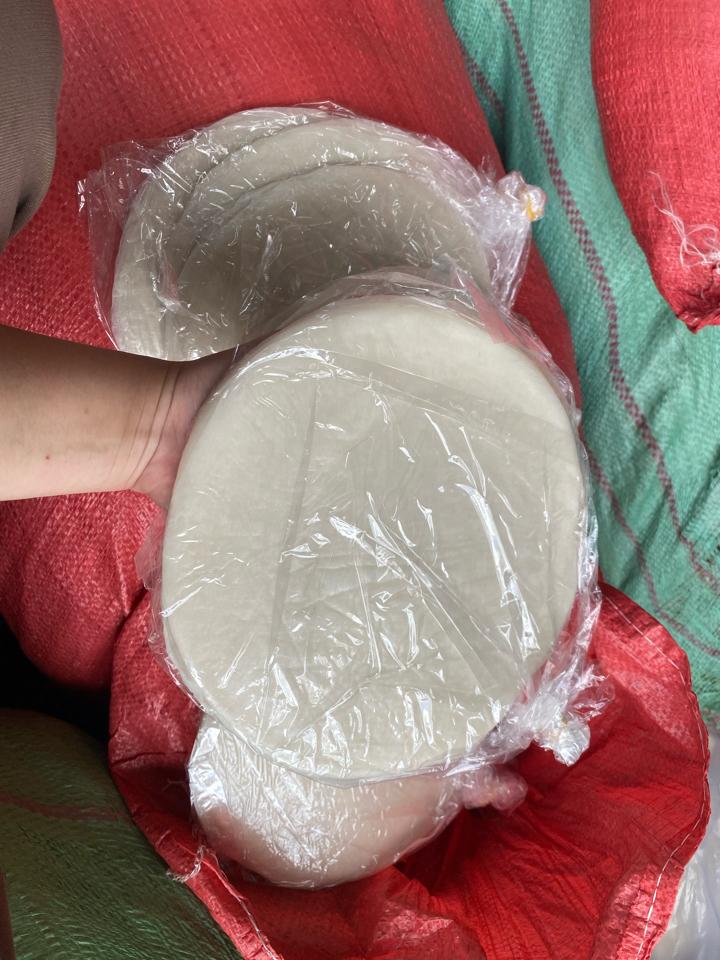 Phơi sương tròn bột gạo - kg-duoc-ban-tai-Thảo Nguyên - Bánh tráng Tây Ninh