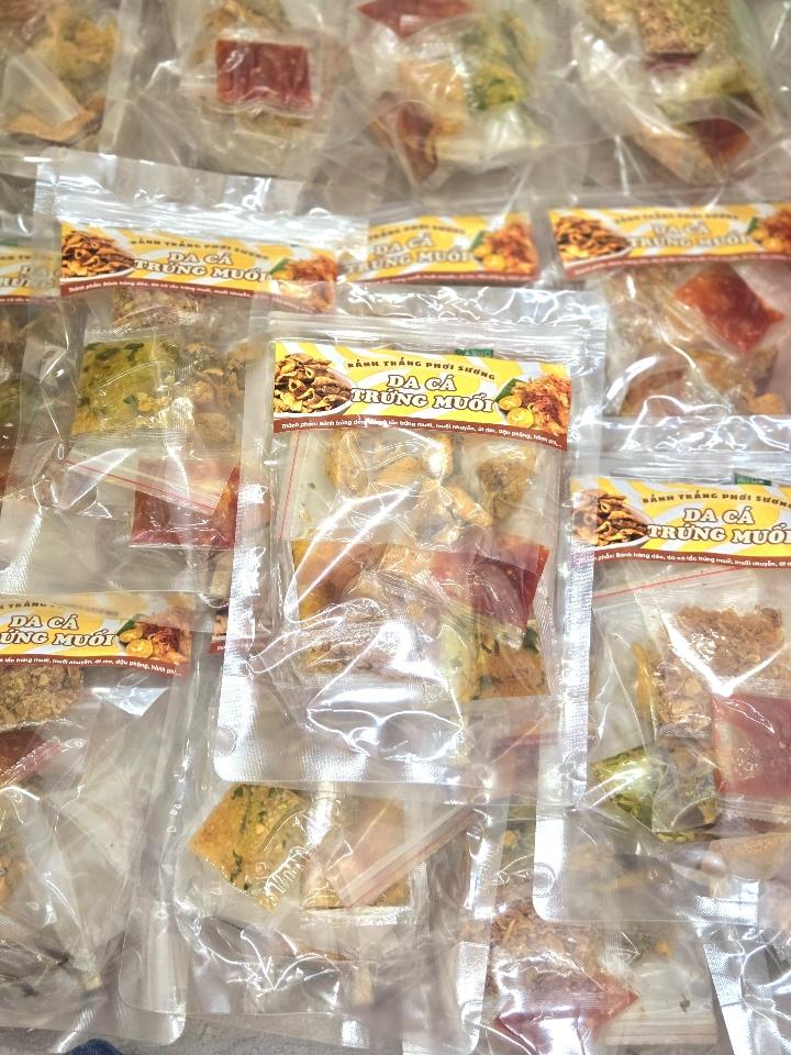 Bánh tráng da cá trứng muối - 14k/b - sỉ 10 bịch-duoc-ban-tai-Thảo Nguyên - Bánh tráng Tây Ninh