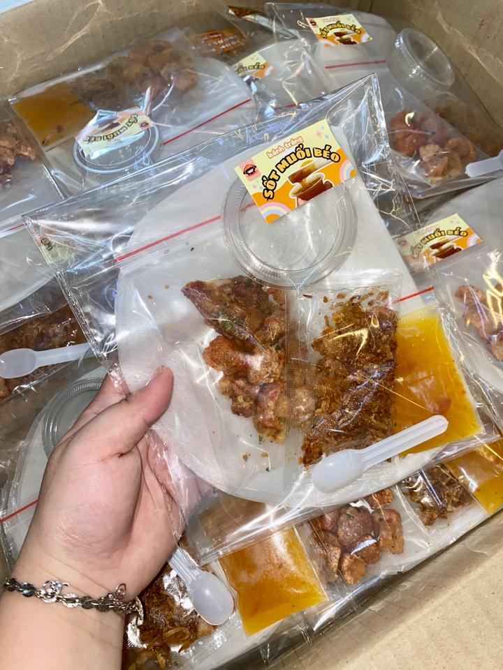 Bánh tráng muối béo tóp mỡ - 15k/b - sỉ 10 bịch-duoc-ban-tai-Thảo Nguyên - Bánh tráng Tây Ninh