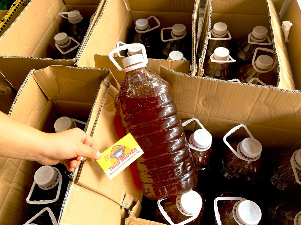 Sốt tắc chua ngọt-duoc-ban-tai-Thảo Nguyên - Bánh tráng Tây Ninh