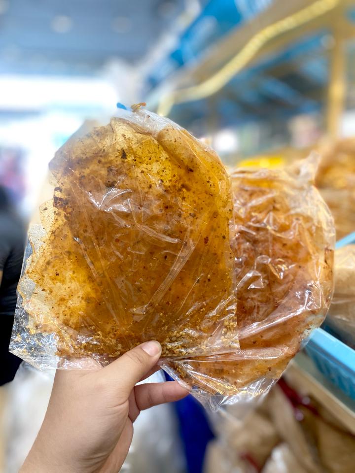 Xì ke muối tỏi - 5k/b - sỉ 10 bịch-duoc-ban-tai-Thảo Nguyên - Bánh tráng Tây Ninh
