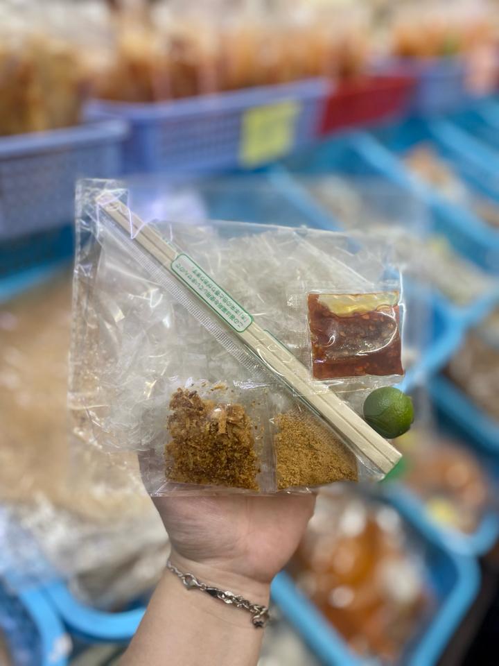 Phơi sương sợi sa tế muối nhuyễn hành phi - 8k/b - sỉ 10 bịch-duoc-ban-tai-Thảo Nguyên - Bánh tráng Tây Ninh