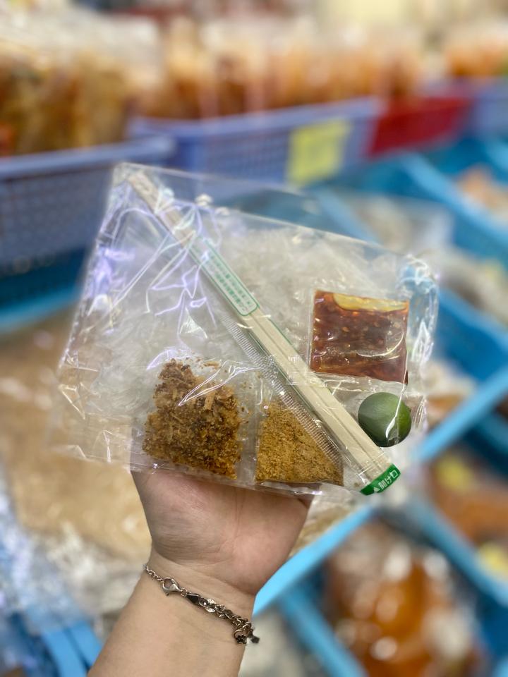 Phơi sương sợi sa tế muối nhuyễn hành phi - 8k/b - sỉ 10 bịch-duoc-ban-tai-Thảo Nguyên - Bánh tráng Tây Ninh