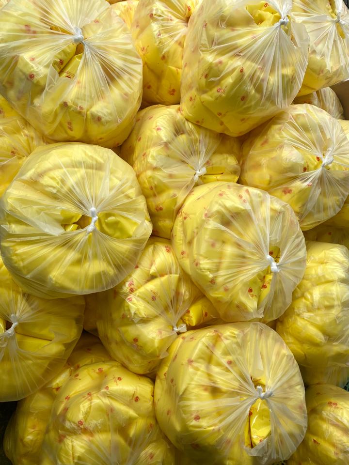 Bơ vàng Quốc Bảo-duoc-ban-tai-Thảo Nguyên - Bánh tráng Tây Ninh