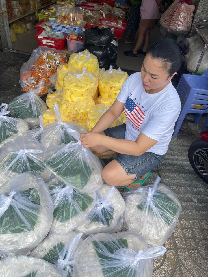 Bánh tráng rìa phơi sương - bao 5kg-duoc-ban-tai-Thảo Nguyên - Bánh tráng Tây Ninh