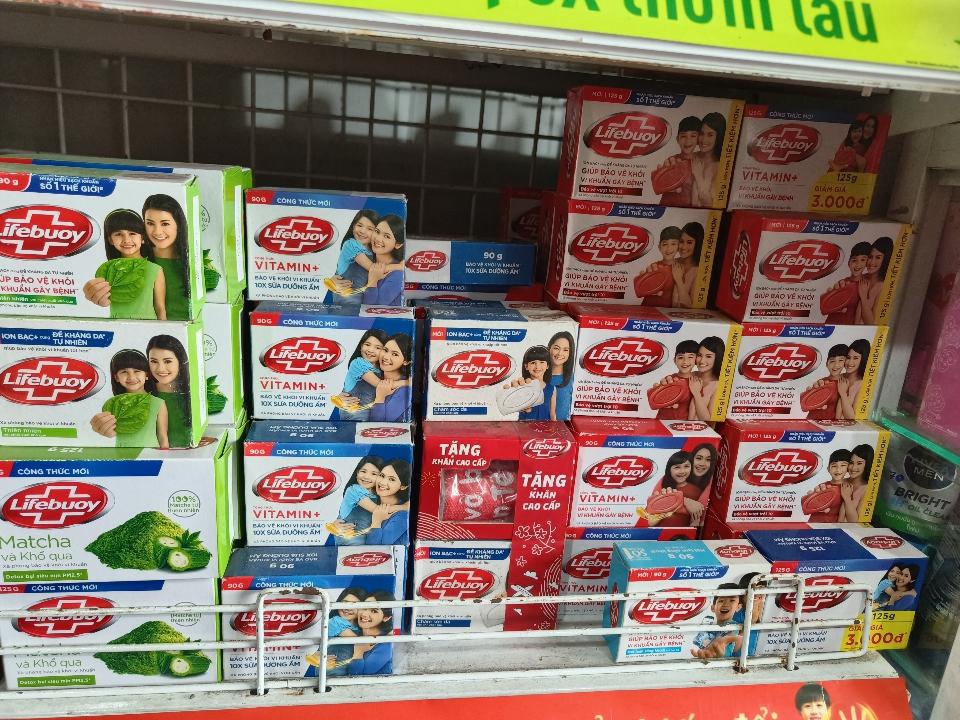 Xà bông tắm lifebouy-duoc-ban-tai-SHOP TẠP HOÁ HOÀ TÂM