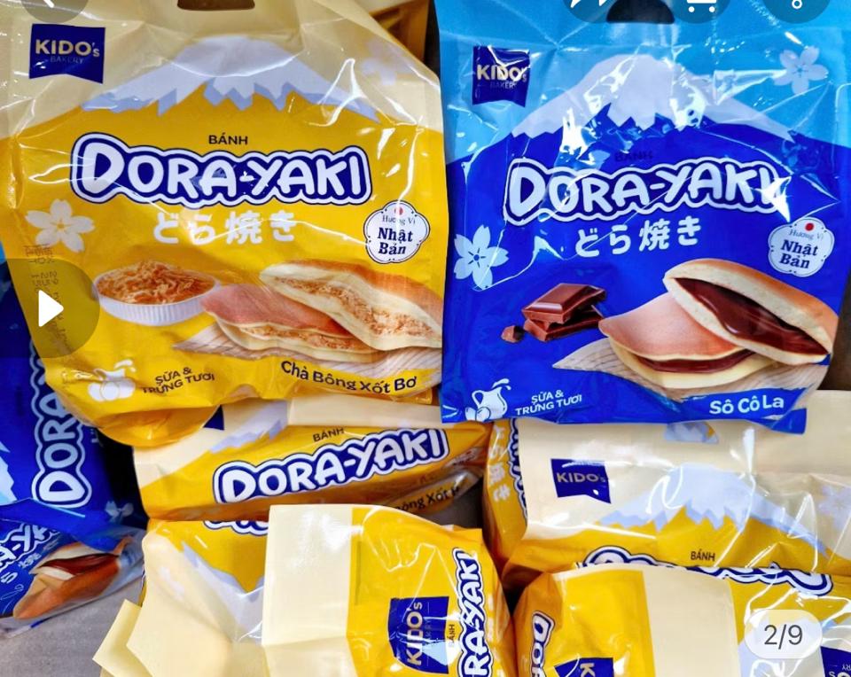 Bánh kido’s Dora-yaki-duoc-ban-tai-Nekoni Station