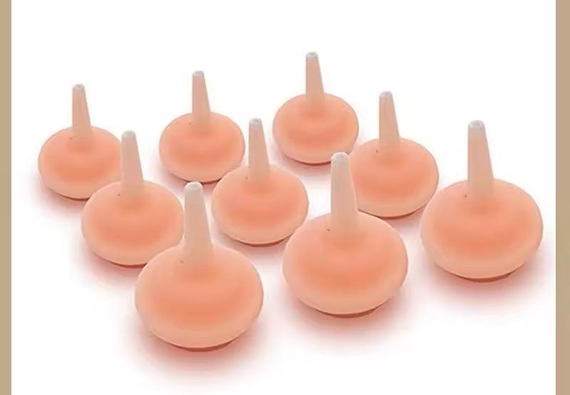 Núm vú cho Chó sơ Sinh -duoc-ban-tai-Bệnh Viện Thú Cưng Việt - Mỹ Hà Nội
