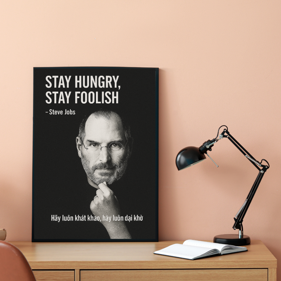 Steve jobs-duoc-ban-tai-Tranh Gia Phương