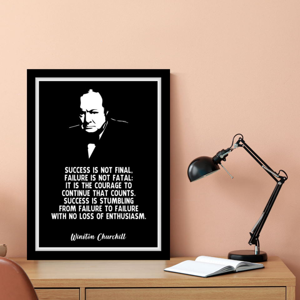 Winston Churchill-duoc-ban-tai-Tranh Gia Phương