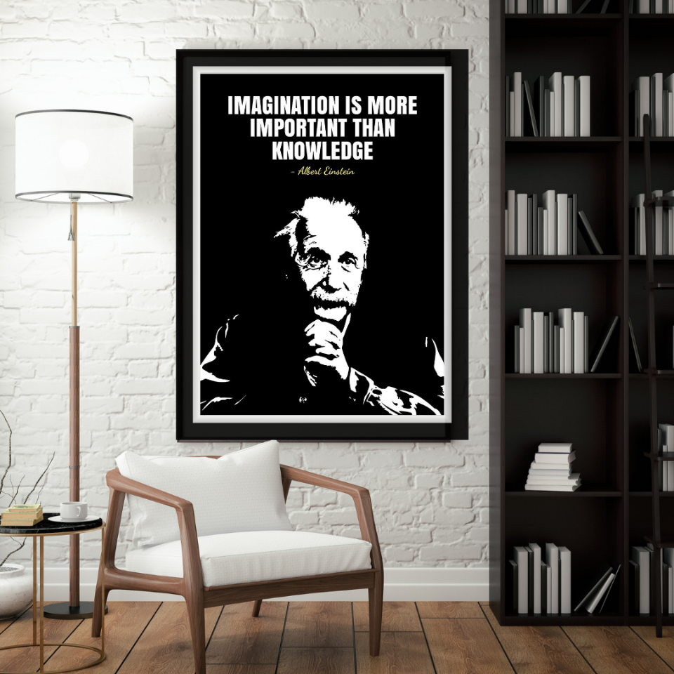 Albert Einstein -duoc-ban-tai-Tranh Gia Phương
