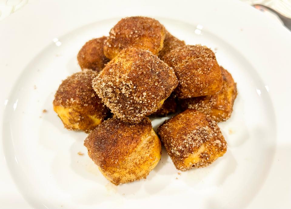 CINNAMON BITES (6p)-duoc-ban-tai-OULALA KITCHEN HOI AN