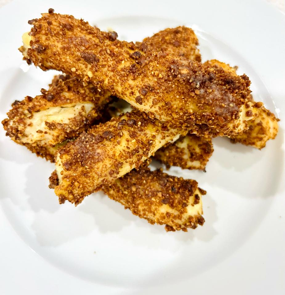 ALMOND CREAMCHEESE (6p)-duoc-ban-tai-OULALA KITCHEN HOI AN