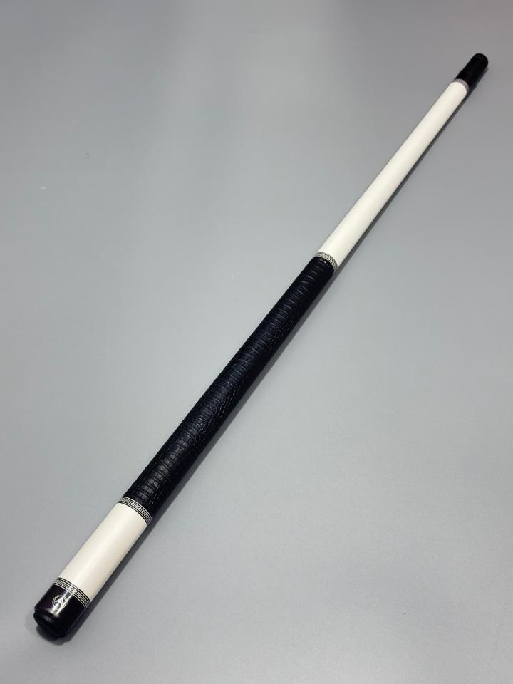 Chuôi Allin Age-duoc-ban-tai-Tuan Kiet Billiards