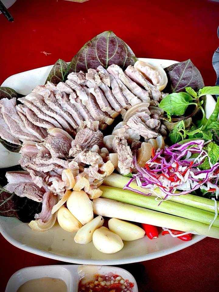 Bê Non Hấp-duoc-ban-tai-Việt Gió