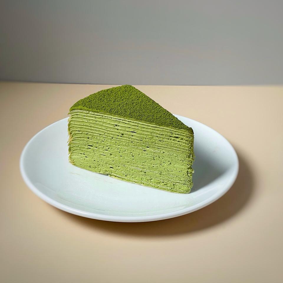 Japanese Matcha Mille Crepe-duoc-ban-tai-CHUN Mille Crepe & Cakes (SHOP ONLINE)