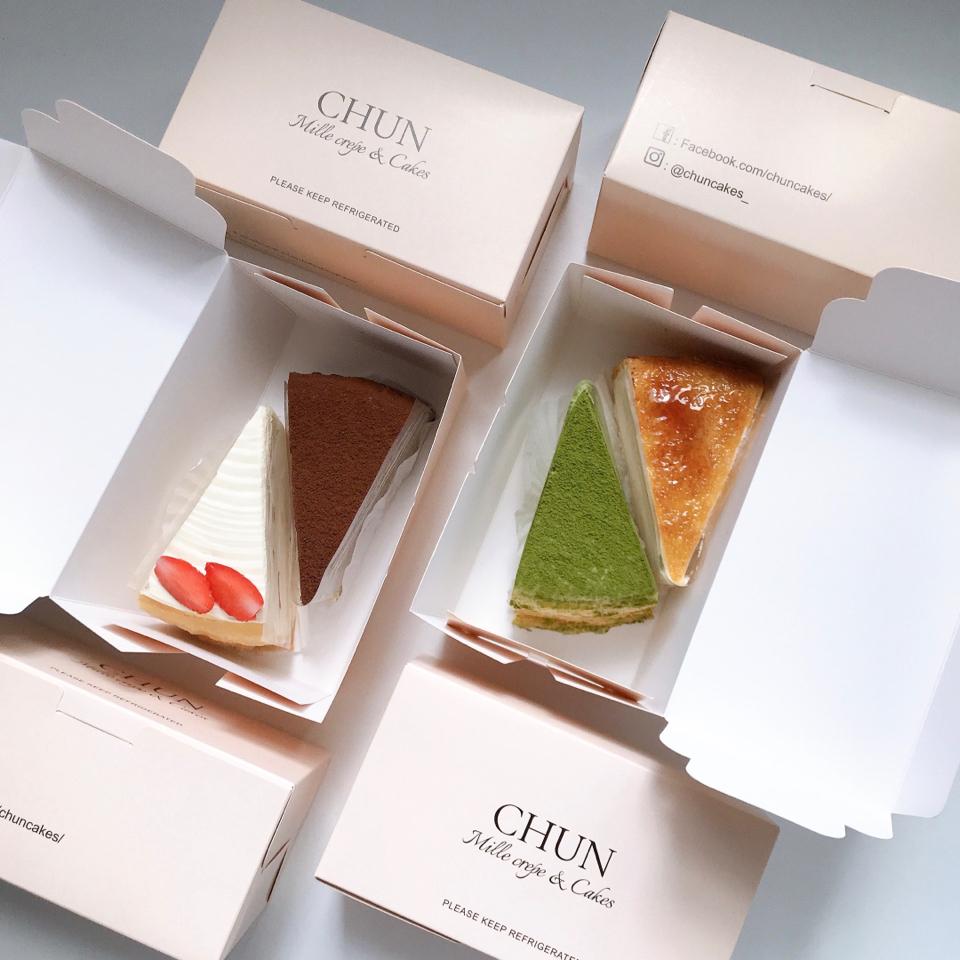 Hộp giấy đựng 2 miếng (slices) (ADD-ON)-duoc-ban-tai-CHUN Mille Crepe & Cakes (SHOP ONLINE)